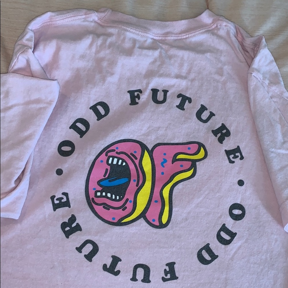 Santa’s Cruz tee shirt